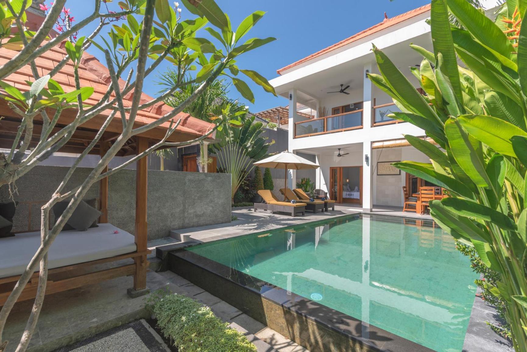 Villa Royal Singaraja Exterior foto